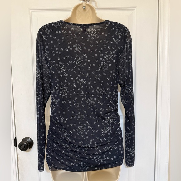 Vince Camuto Sheer Ruched Floral Blouse Navy Large - Picture 4 of 5